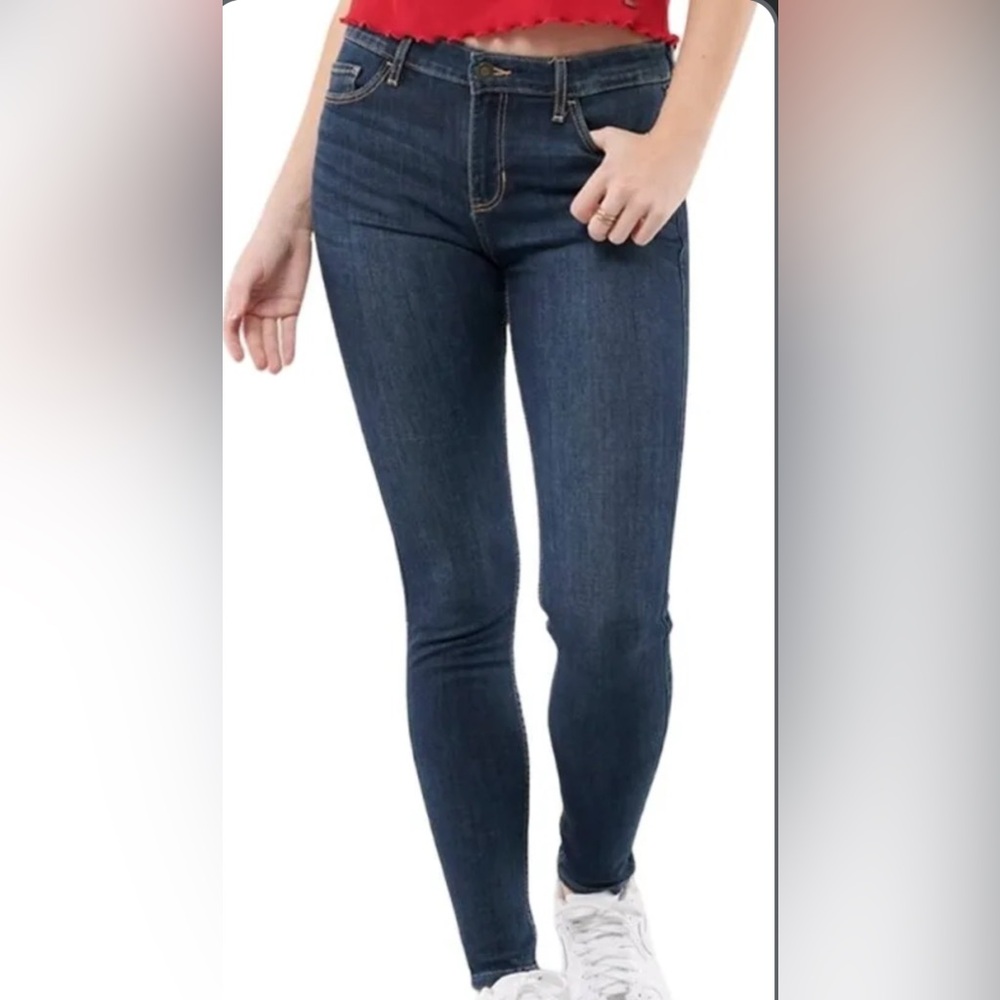 Hollister women’s jeans